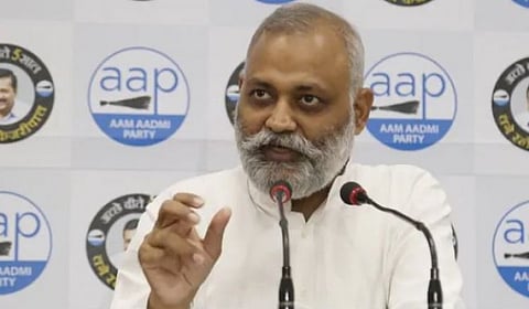 புதுச்சேரி உள்ளாட்சி தேர்தலில் போட்டியிடும் ஆம்ஆத்மி…