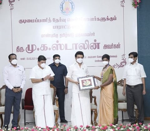 உயர்பதவிக்கு சென்றாலும் பிறந்த மண் மொழியை மறந்துவிடக்கூடாது: முதலமைச்சர் மு.க.ஸ்டாலின் அறிவுரை...