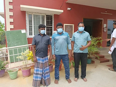 புற்றுநோய் பாதித்த மகனை விஷ ஊசி போட்டு கொன்ற தந்தை உட்பட மூவர் கைது