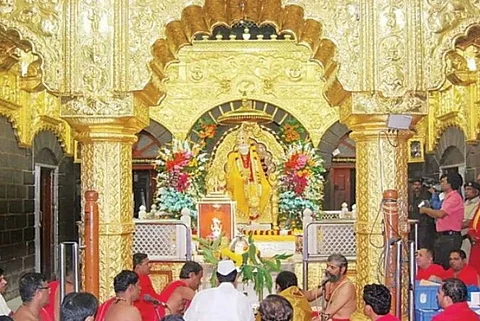 இன்று முதல் ஷீரடி சாய்பாபா கோவில் திறப்பு