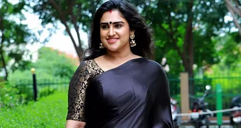 லிப் லாக் ஃபோட்டாவை அனுப்பிய ரசிகர்.. கூல்லாக பதில் சொன்ன வனிதா