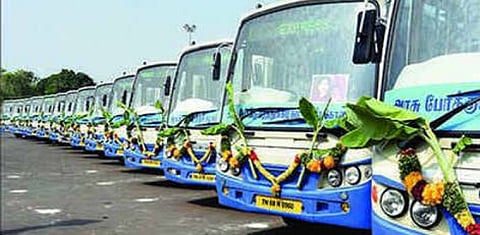 ஆயுத பூஜை: 3 பேருந்து நிலையங்களில் இருந்து பேருந்து இயக்கப்படும்…