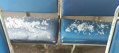 மாநகரப் பேருந்தின் கண்ணாடி உடைப்பு... கல்லூரி மாணவர்கள்களுக்கு போலீசார் வலைவீச்சு...