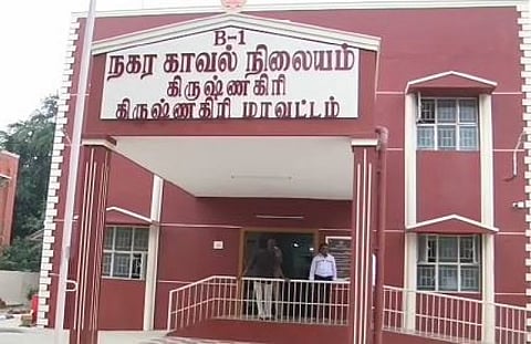 போலி ரூபாய் நோட்டுகளை மாற்ற முயன்ற கும்பல் கைது - ரூ. 4.66 கோடி போலி ரூபாய் நோட்டுகள் பறிமுதல்