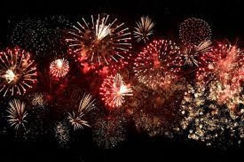 தீபாவளியன்று நேர கட்டுப்பாடுகளை மீறி பட்டாசு வெடித்தால் கடும் நடவடிக்கை