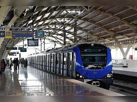 தீபாவளியையொட்டி சென்னை மெட்ரோ ரயில் சேவை நள்ளிரவு 12 மணி வரை நீட்டிப்பு ....