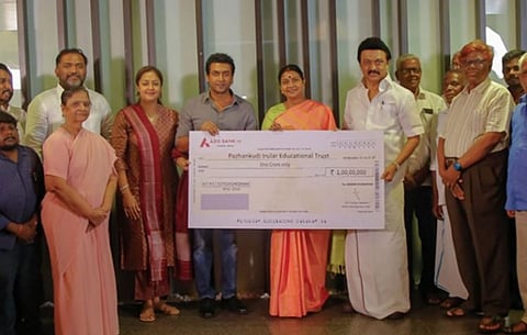 இருளர் மாணவர்களின் கல்விக்காக ரூ.1 கோடி நிதி வழங்கிய நடிகர் சூர்யா