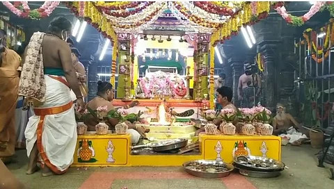 யாகசாலை பூஜையுடன் கந்த சஷ்டி திருவிழா தொடக்கம்... 5ம் திருநாள் வரை பக்தர்களுக்கு அனுமதி...