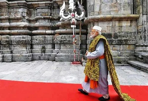கேதார்நாத் செல்கிறார் பிரதமர் மோடி... ஆதி சங்கராச்சாரியார் சிலையை திறந்து வைக்கிறார்...