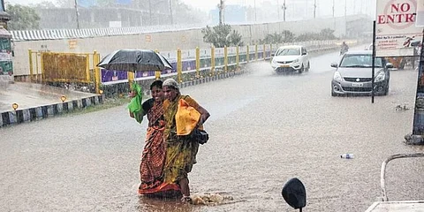 டெல்டா மாவட்டங்களில் 4 நாட்களுக்கு கனமழை நீடிக்கும்...