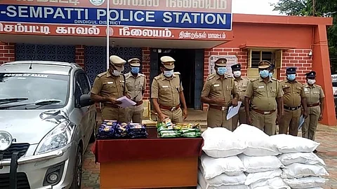 காரில் குட்கா கடத்திய 3 பேரை கைது செய்த போலீஸ்...