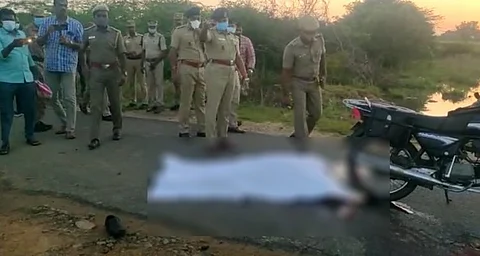 ஆடு திருடர்களை பிடிக்க முயன்ற எஸ்.ஐ. வெட்டிப் படுகொலை... இருசக்கர வாகனங்களில் வந்த கும்பல் துணிகரம்...