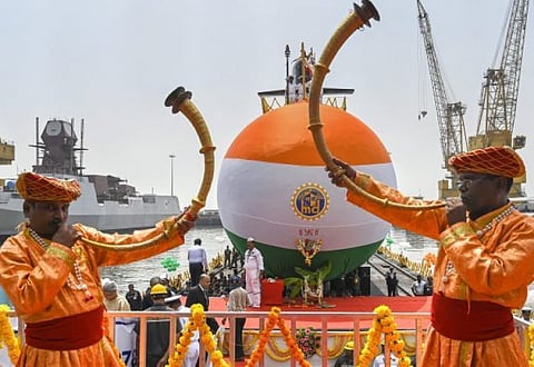 கப்பல் படையில் இணையும் ஐ.என்.எஸ் வேலா..!