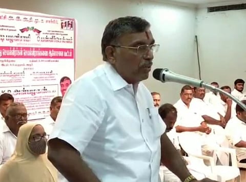 நகராட்சி, பேரூராட்சி தேர்தலில் அதிமுக வெற்றிப் பெற தொண்டர்கள் கடுமையாக பாடுபட வேண்டும்....கே.பி.அன்பழகன் ..!
