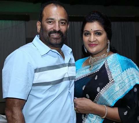 அதிக வட்டி தருவதாக ஆசை காட்டி நடிகர், நடிகை, தொழிலதிபர்களின் கோடி கணக்கான கருப்பு பணத்தை சுருட்டிய பெண் கைது...