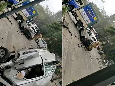 அதிவேகமாக காரை ஓட்டியதால் நேர்ந்த விபரீதம்...உடல் நசுங்கி ஒருவர் உயிரிழப்பு...!