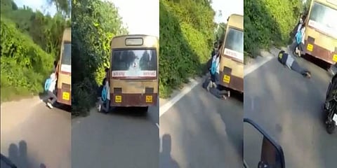 ஓடும் பேருந்தில் தொங்கியபடி சாகச பயணம்....கை நழுவி கீழே விழுந்து நூலிழையில் உயிர் தப்பிய கல்லூரி மாணவன்....!!