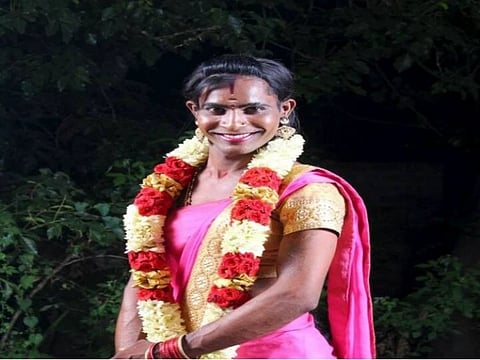 திருநங்கையை கொன்று முட்புதரில் வீசிய மர்ம நபர்கள்..! இறப்பதற்கு முன்பு வெளியான ஆடியோ..!