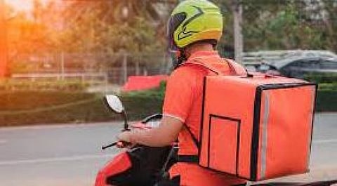 ”கடைசி உணவு” என குறிப்பிட்டு உணவு ஆர்டர் செய்த நபரின் உயிரை காப்பாற்றிய டெலிவரி பணியாளர்!