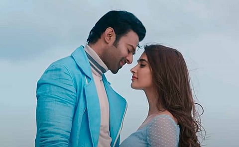 பரபரப்பும் பரவசமும் நிறைந்த பிரபாஸின் 'ராதே ஷியாம்'...இணையத்தை கலக்கி வரும் ட்ரெய்லர்....!!