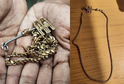 திருச்செந்தூர் கடலில் குளிக்கும்போது விழுந்த தாலிச்செயின்... தேடிக் கண்டுபிடித்த சிப்பி அரிக்கும் தொழிலாளர்கள்...