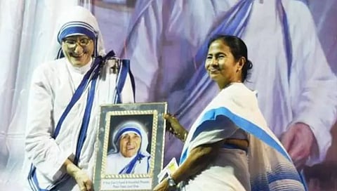 அன்னை தெரசா அறக்கட்டளையின் வங்கி கணக்குகள் முடக்கப்படவில்லை - நிறுவனம் விளக்கம்