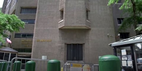 டீன் ஏஜ் பெண்களை தவறாக பயன்படுத்த மட்டுமே வேலைக்கு சேர்த்த நிறுவனம்.