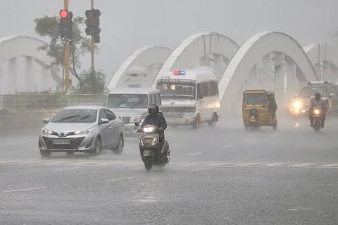 சென்னை திடீர் மழைக்கு இது தான் காரணம்....புவியரசன் விளக்கம்...!
