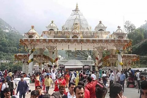 புத்தாண்டை முன்னிட்டு கோவிலுக்கு சென்றவர்கள் உயிரிழப்பு!!