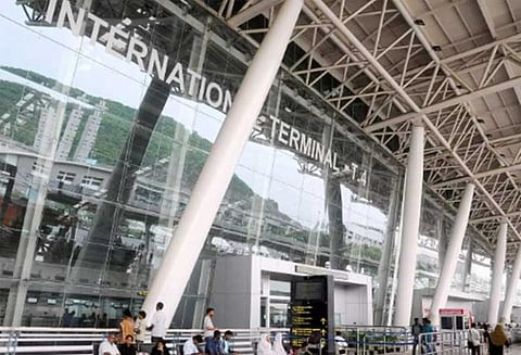 நேரம் தவறாமல் விமானங்கள் இயக்கம் : சென்னை விமான நிலையத்திற்கு 8-வது இடம்