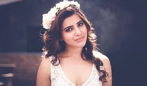 தேவைதை போல் ஜொலிக்கும் சமந்தாவின் "சகுந்தலம்" பர்ஸ்ட்லுக் போஸ்டர்