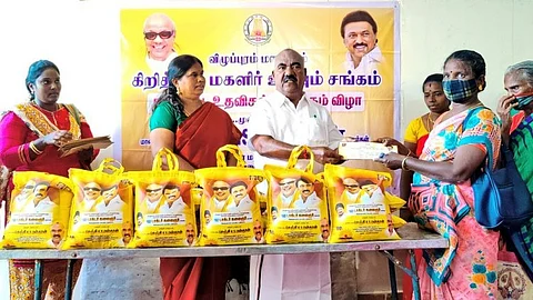 190 பயனாளிகளுக்கு ரூ.11.4 லட்சம் மதிப்பிலான நலத்திட்ட உதவிகள் - அமைச்சர் செஞ்சிமஸ்தான் நேரில் வழங்கினார்