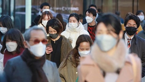 உலகை மிரட்டி வரும் கொரோனா.. உயிரிழந்தோர் எண்ணிக்கை 59. 67 லட்சமாக அதிகரிப்பு