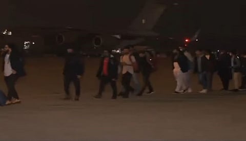 பட்டையை கிளப்பும் ஆப்ரேஷன் கங்கா... 220 இந்தியர்களுடன் டெல்லி வந்தடைந்த 2-வது விமானம்