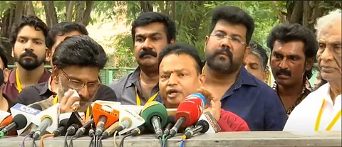 நடிகர் சங்க தேர்தல்.. நியாயமான முறையில் நடைபெறவில்லை - வெளியேறிய பாக்யராஜ் அணி!!