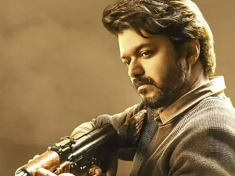 வெளியானது நடிகர் விஜய்யின் "பீஸ்ட்" திரைப்படம்... ஆட்டம் பாட்டம் என விழாக்கோலம் பூண்ட திரையரங்கம்..!