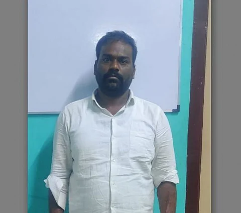 பெற்ற மகளை பாலியல் வன்கொடுமை செய்த தந்தை... போலீசிடம் காட்டிக்கொடுத்த மனைவி!
