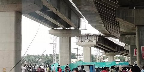 மதுரை மேம்பாலம் இடிந்து விழுந்த விவகாரம்... தனியார் கட்டுமான நிறுவனத்திற்கு ரூ.3 கோடி அபராதம் விதிப்பு!!