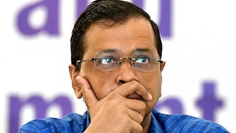 ‘புல்டோசர் அரசியல்’ தொடர்பாக  பாஜக, ஆம் ஆத்மி இடையே மீண்டும் மோதல் - எம்.எல்.ஏக்களுடன் கெஜ்ரிவால் ஆலோசனை!