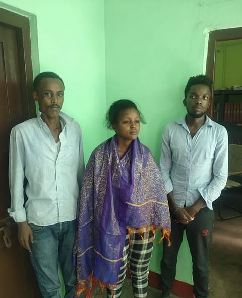 3 லட்சம் ரூபாய் மதிப்புள்ள 32 கிராம் போதை பொருட்களை கடத்த முயன்ற நைஜீரியா பெண்..! போலீசாரால் கைது