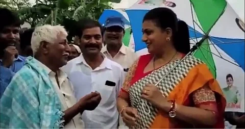 தன்னை பார்த்துக்கொள்ள பெண் இல்லை, திருமணம் செய்து வையுங்கள் - ரோஜாவிடம் கோரிக்கை வைத்த முதியவர்!