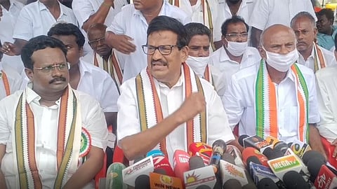 பேரறிவாளன் விடுதலையை கண்டித்து போராட்டம்.. காங்கிரஸ் சார்பில் அறப்போராட்டம்!!