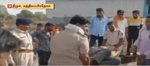 உன் பெயர் முகமதா.. ஆத்திரத்தில் முதியவரை கடுமையாக தாக்கி உயிரிழக்க செய்த பாஜக தொண்டர்!!