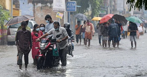 தமிழகத்தில் 14 மாவட்டங்களில் கனமழை பெய்ய வாய்ப்பு