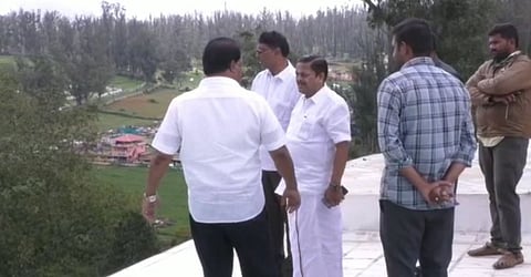 புதிதாக கட்டப்பட்டு வரும் ஒருங்கிணைந்த நீதிமன்றம்.. முன்னேற்பாடு பணிகளை ஆய்வு செய்த அமைச்சர் ராமச்சந்திரன்!!