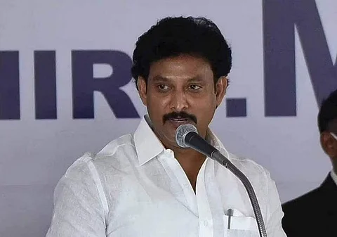 பொதுத்தேர்வு எழுதாத மாணவர்களுக்காக சிறப்பு தேர்வு வைக்க நடவடிக்கை - அமைச்சர் அன்பில் மகேஷ்