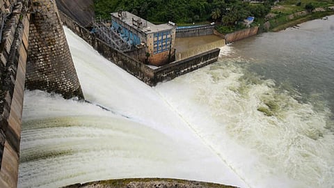 கே.ஆர்.பி அணையின் நீர்வரத்து அதிகரிப்பால்...கரையோர மக்களுக்கு வெள்ள அபாய எச்சரிக்கை!