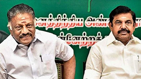 இ.பி.எஸ் - ஓ.பி.எஸ் தனது ஆதரவாளர்களுடன் தனித்தனியே ஆலோசனை!