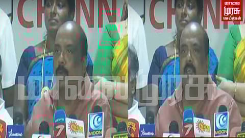 நில அபகரிப்பு நடப்பது  போல அதிமுகவில் அரசியல் அபகரிப்பு நடக்கிறது -  மருது அழகுராஜ்