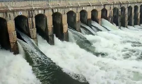 கர்நாடக அணைகள் நிரம்புவதால் காவிரிக்கு 18 ஆயிரம் கன அடி நீர் திறப்பு..!